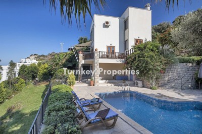 Gündoğan Küçükbük Satılık Villa Özel Havuzlu Deniz Manzaralı