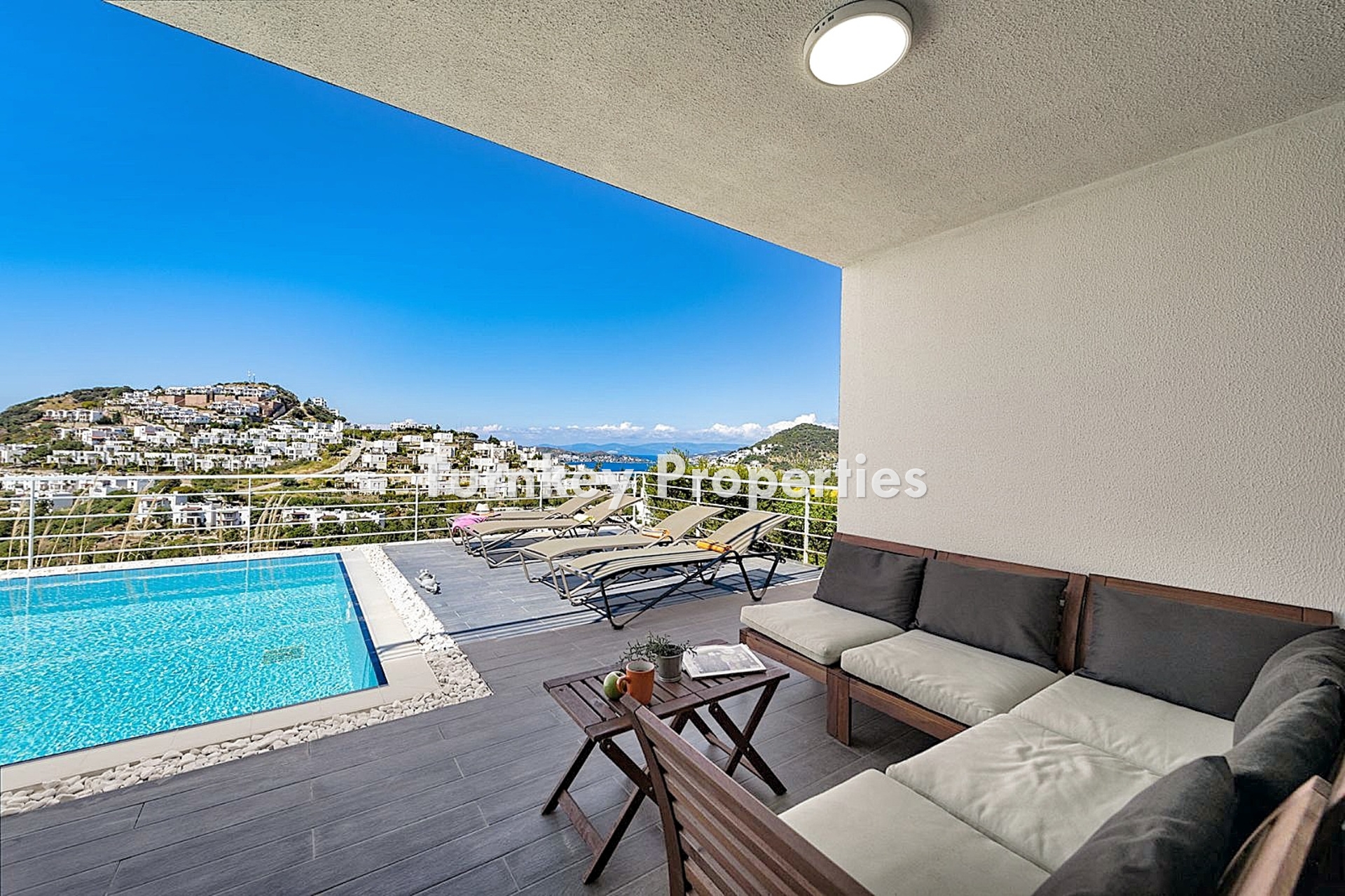 Bodrum Yalıkavak Satılık Villa Deniz Manzaralı Özel Havuzlu Modern