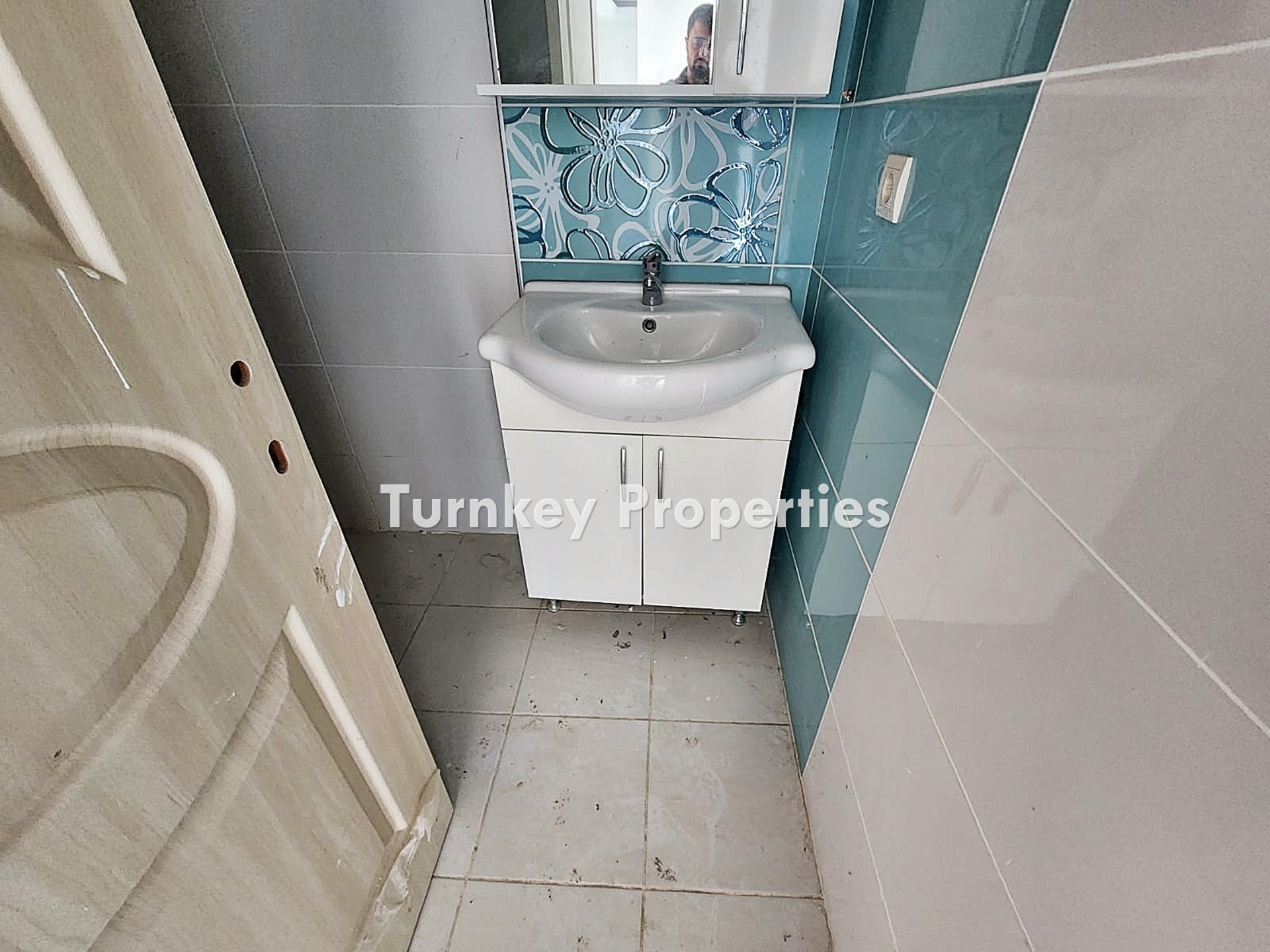 Torba Satılık Müstakil Villa Doğa İçinde Geniş Bahçeli Yaşam Alan