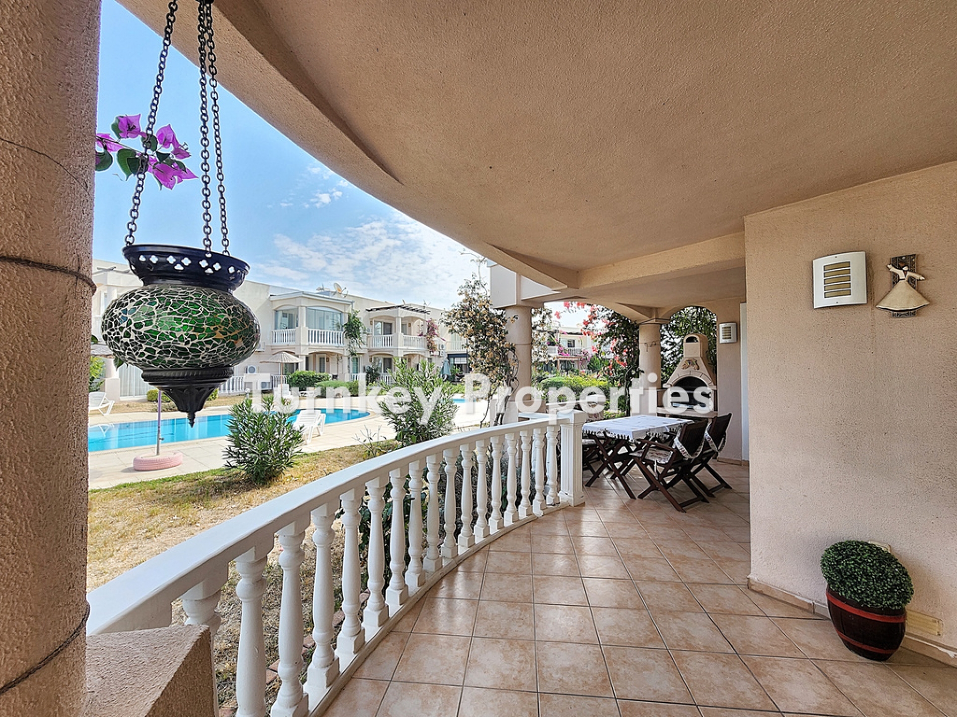 Milas Satılık Daire Flamingo Country Club Göl Manzaralı Yaşam