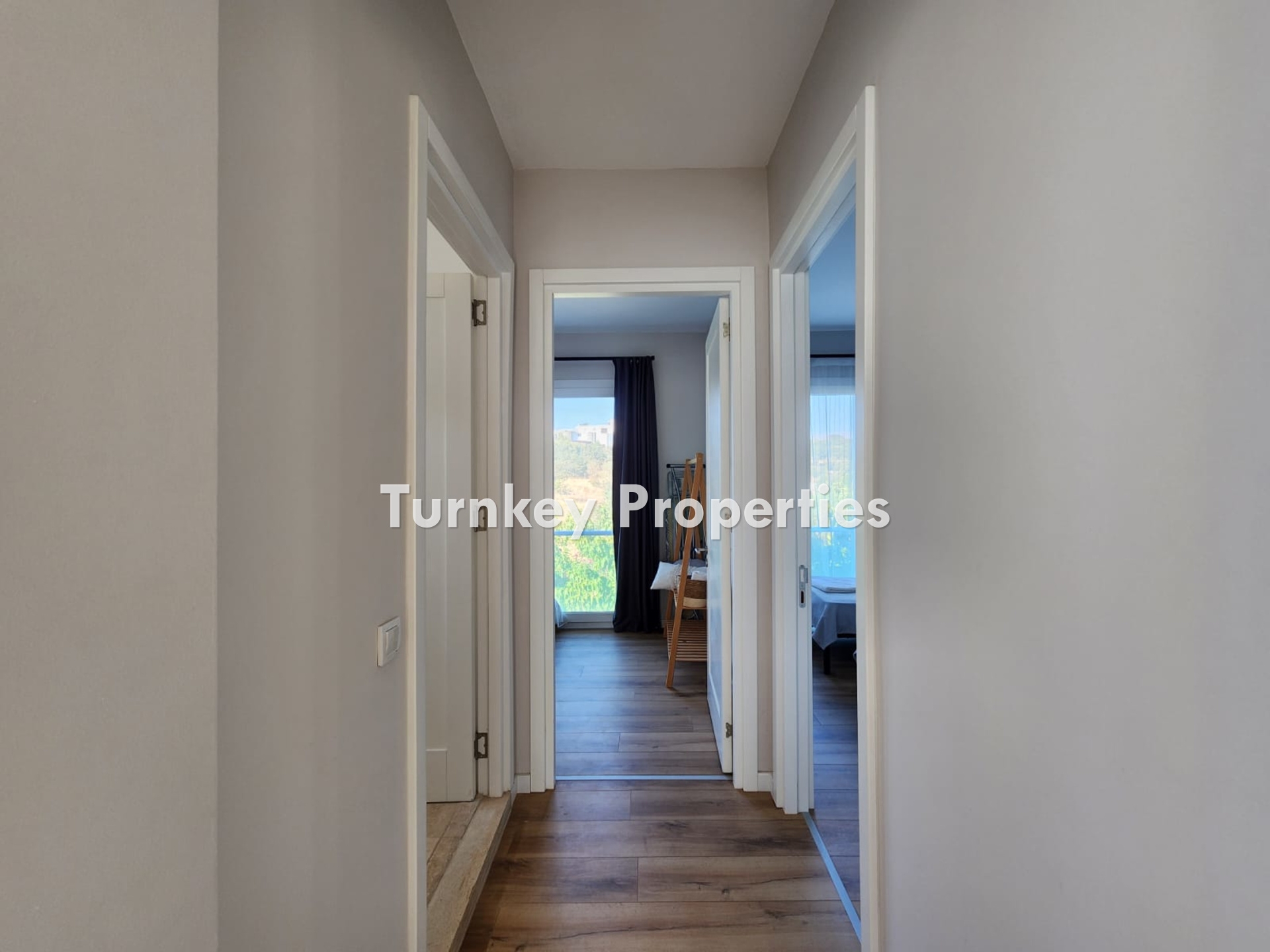 Yalıkavak, Tilkicik’te Denize Yakın, Merkezi Konumda Satılık Lüks Daire