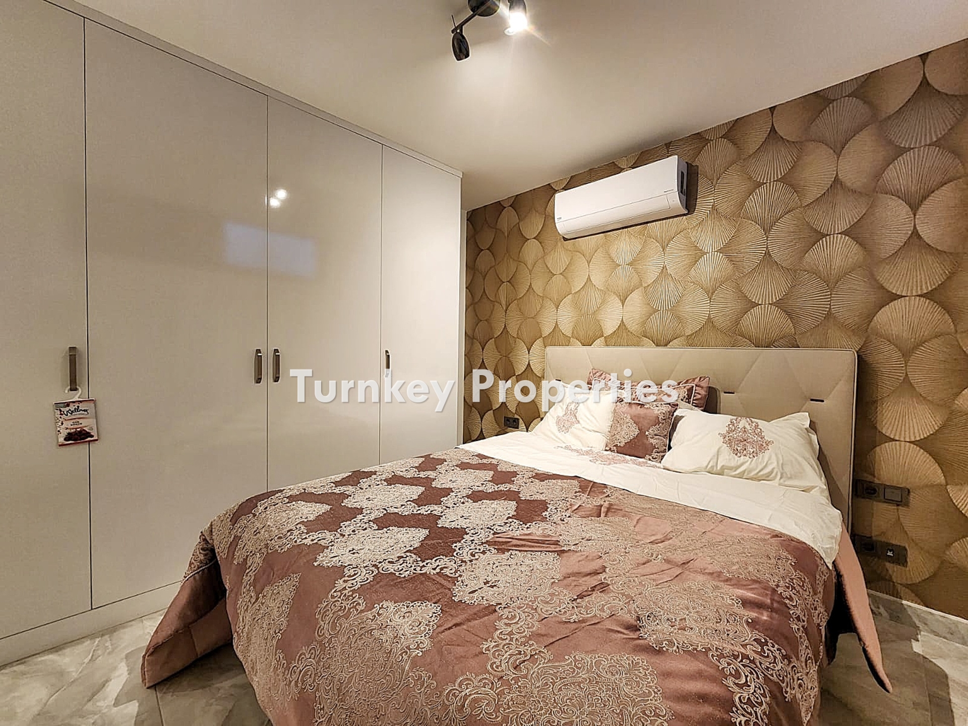 Dörttepe Dream Village Satılık Bahçeli Dubleks Villa Site İçinde