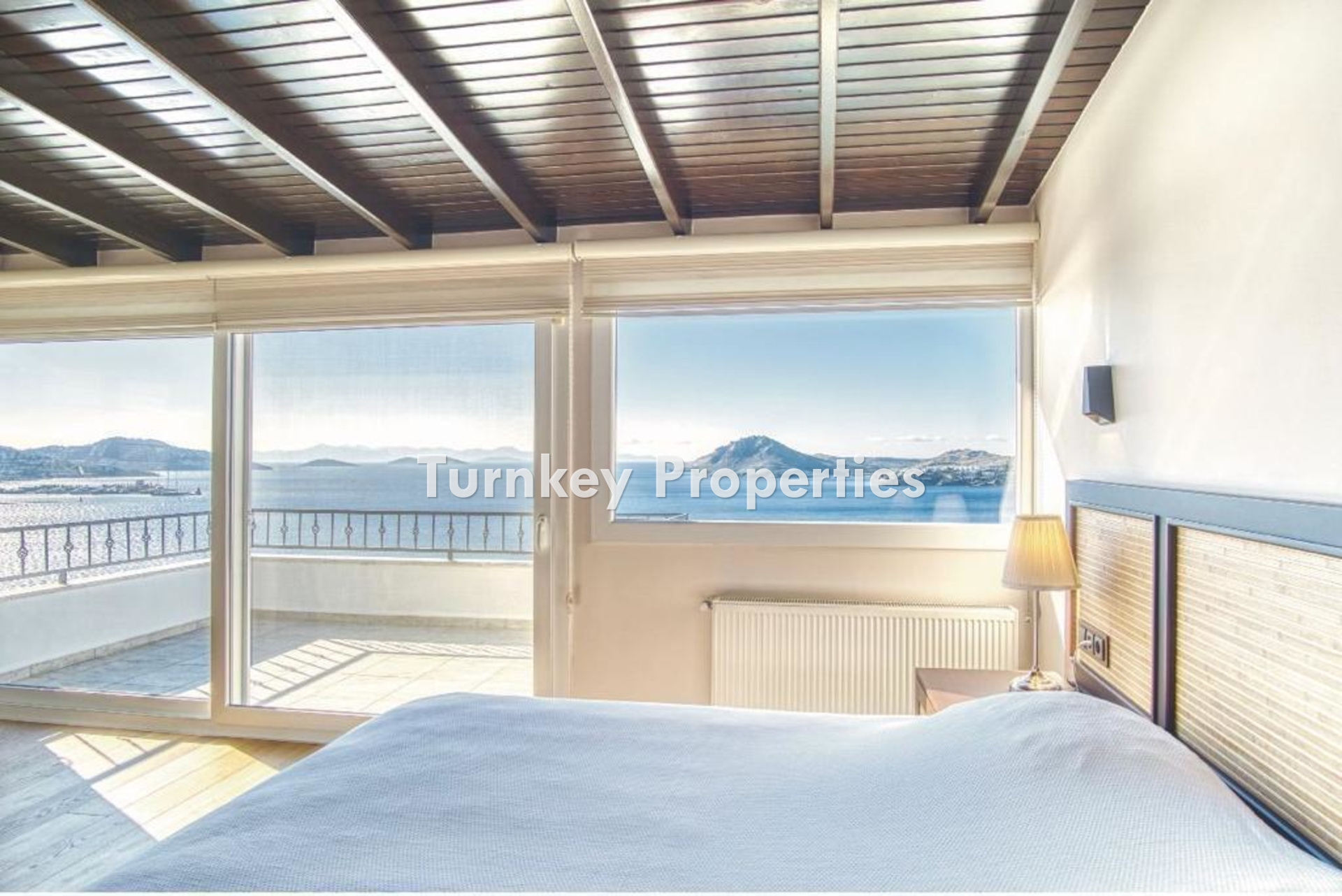 Yalıkavak'ta Nefes Kesen Deniz Manzaralı, Özel Havuzlu Satılık