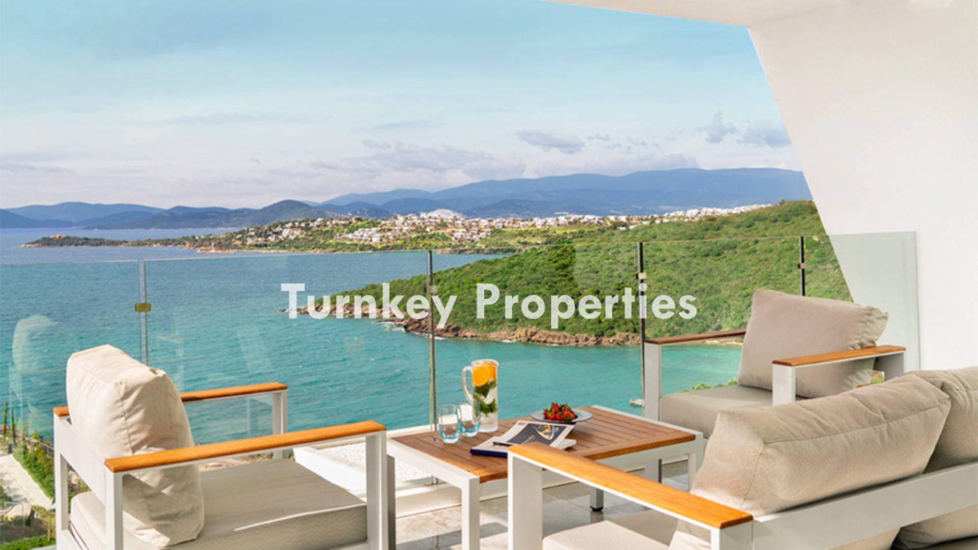 Ödüllü Tasarıma Sahip Denize Sıfır Ege Manzaralı Rezidanslar