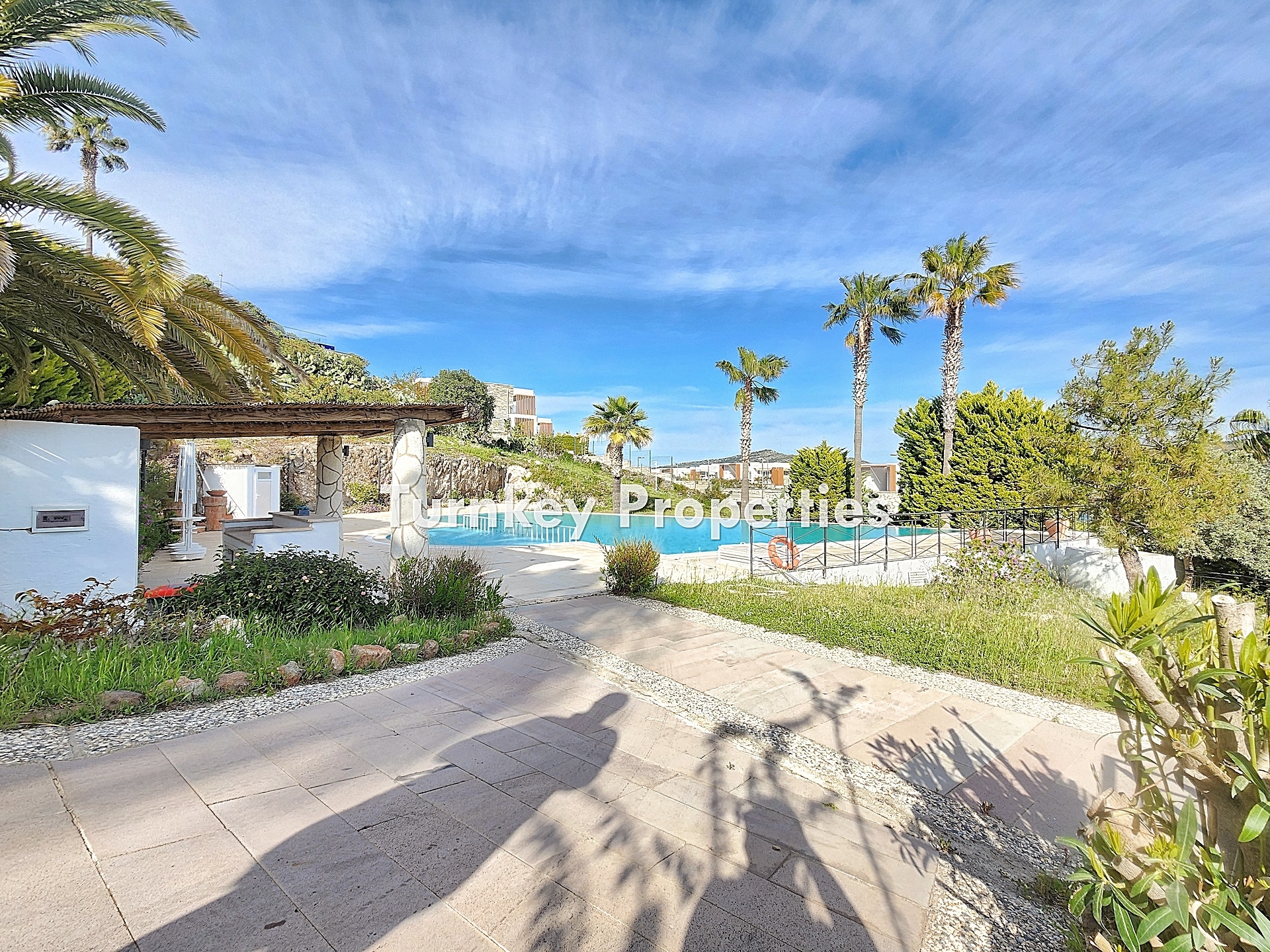 Bodrum Gündoğan Satılık Villa Eşsiz Deniz Manzaralı Geniş Bahçe