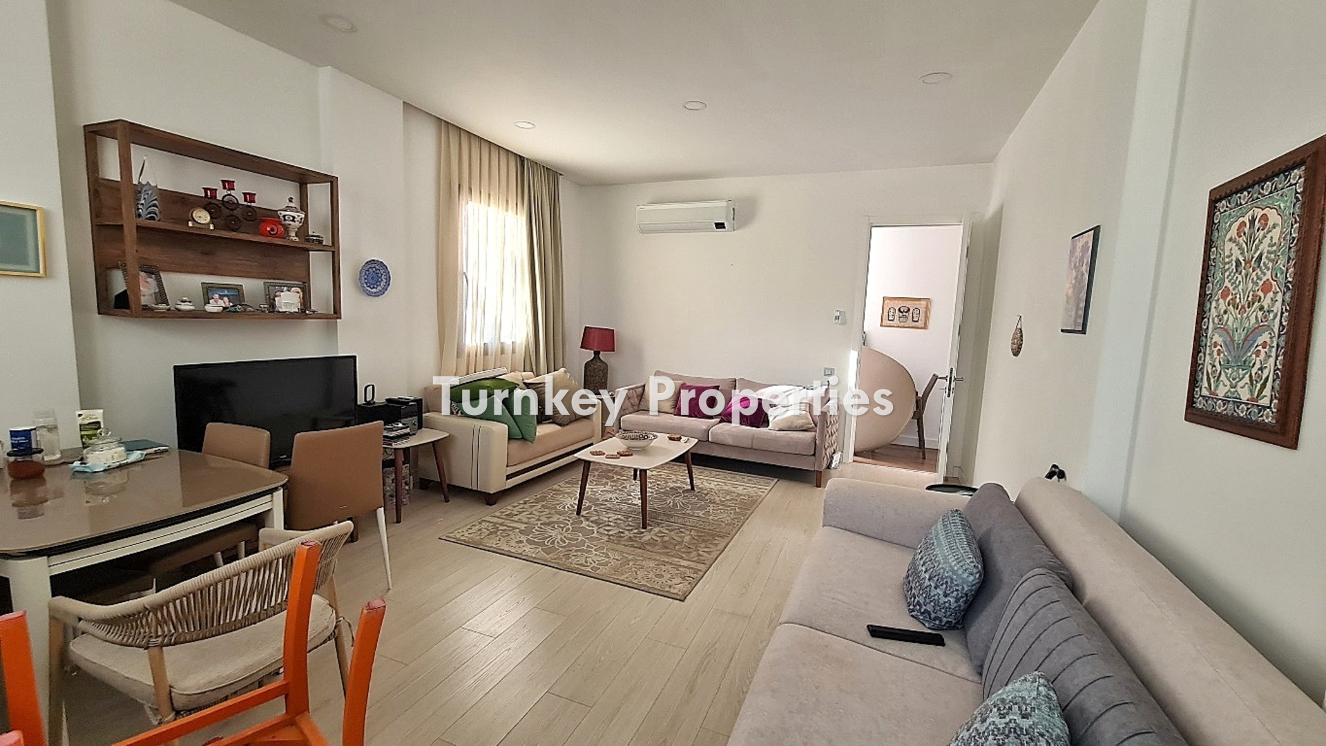 Ortakent Yahşi Satılık Villa Sahile Yakın Tek Katlı Bahçeli Ev