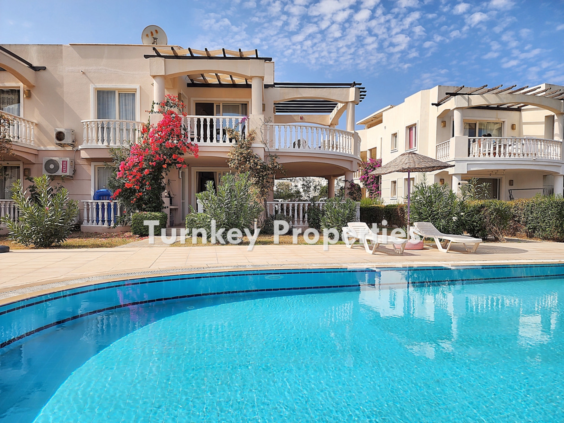 Milas Satılık Daire Flamingo Country Club Göl Manzaralı Yaşam