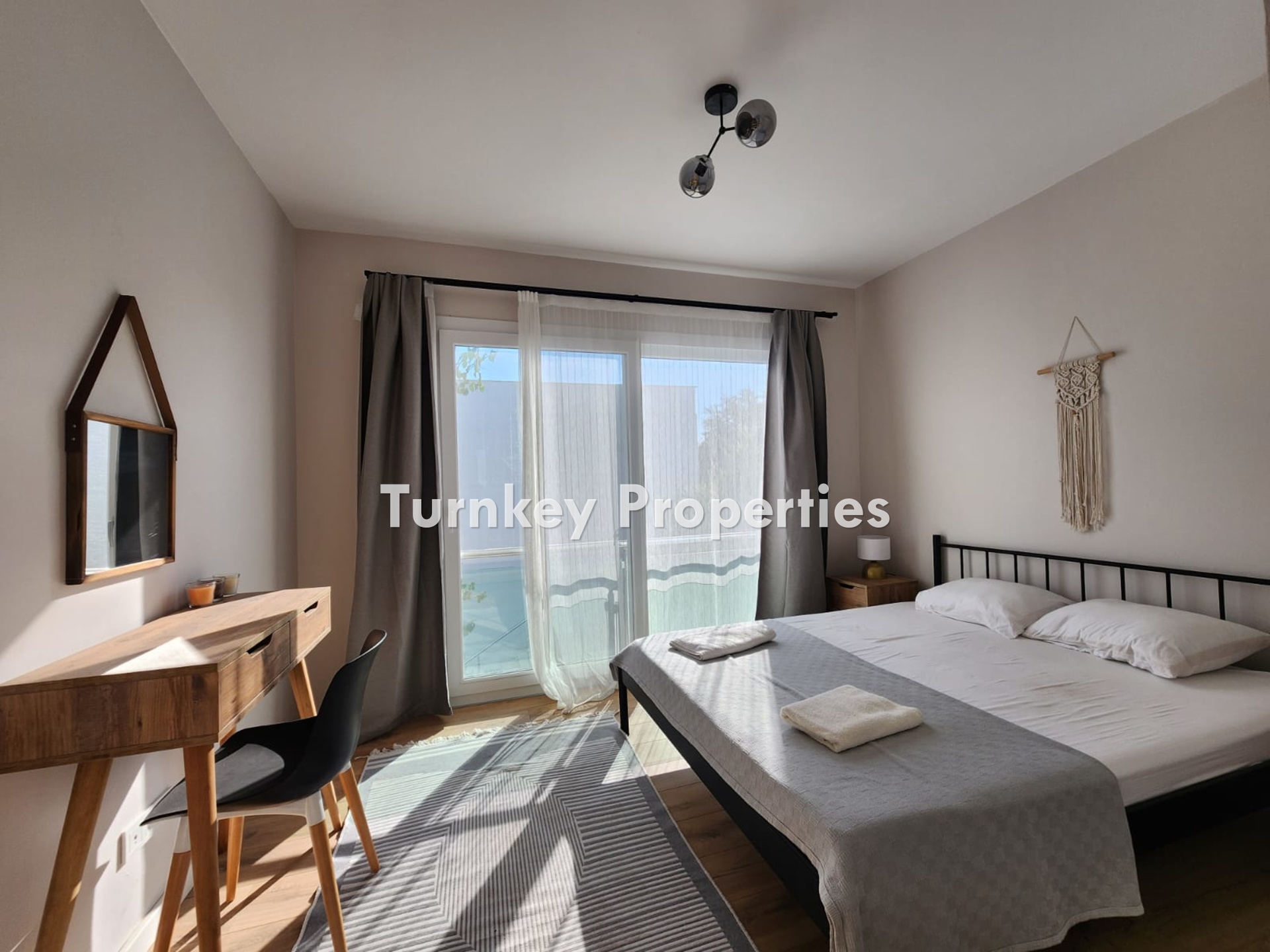 Yalıkavak, Tilkicik’te Denize Yakın, Merkezi Konumda Satılık Lüks Daire