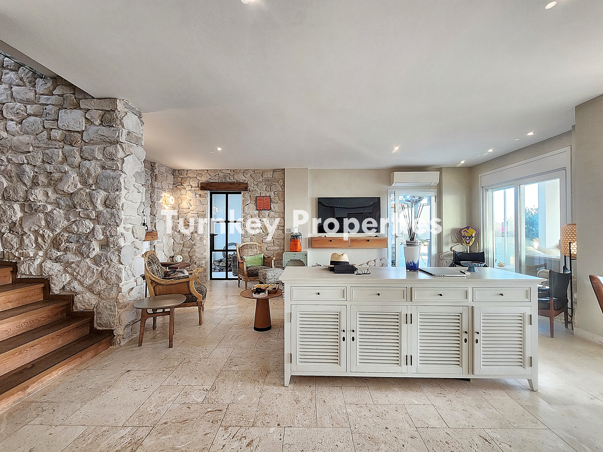 Bodrum Gümüşlük Satılık Villa Yunan Adaları ve Gün Batımı Manzara