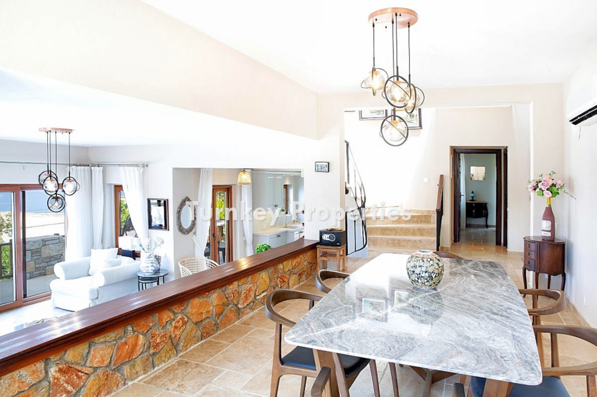 Gündoğan Küçükbük Satılık Villa Özel Havuzlu Deniz Manzaralı