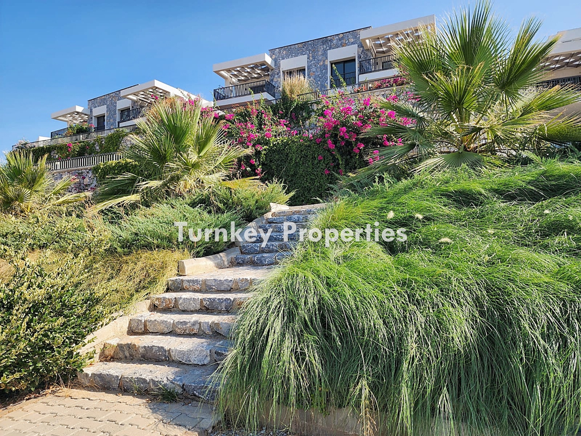 Dörttepe Dream Village Satılık Bahçeli Dubleks Villa Site İçinde