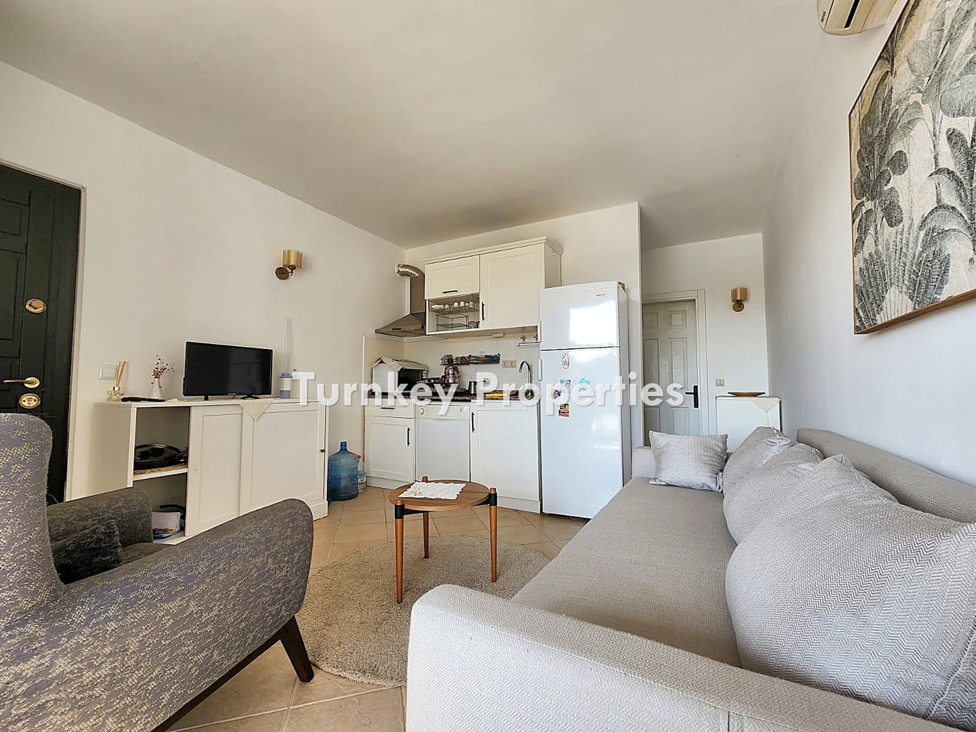 Dörttepe Satılık Daire Ortak Havuzlu Site İçinde Avantajlı