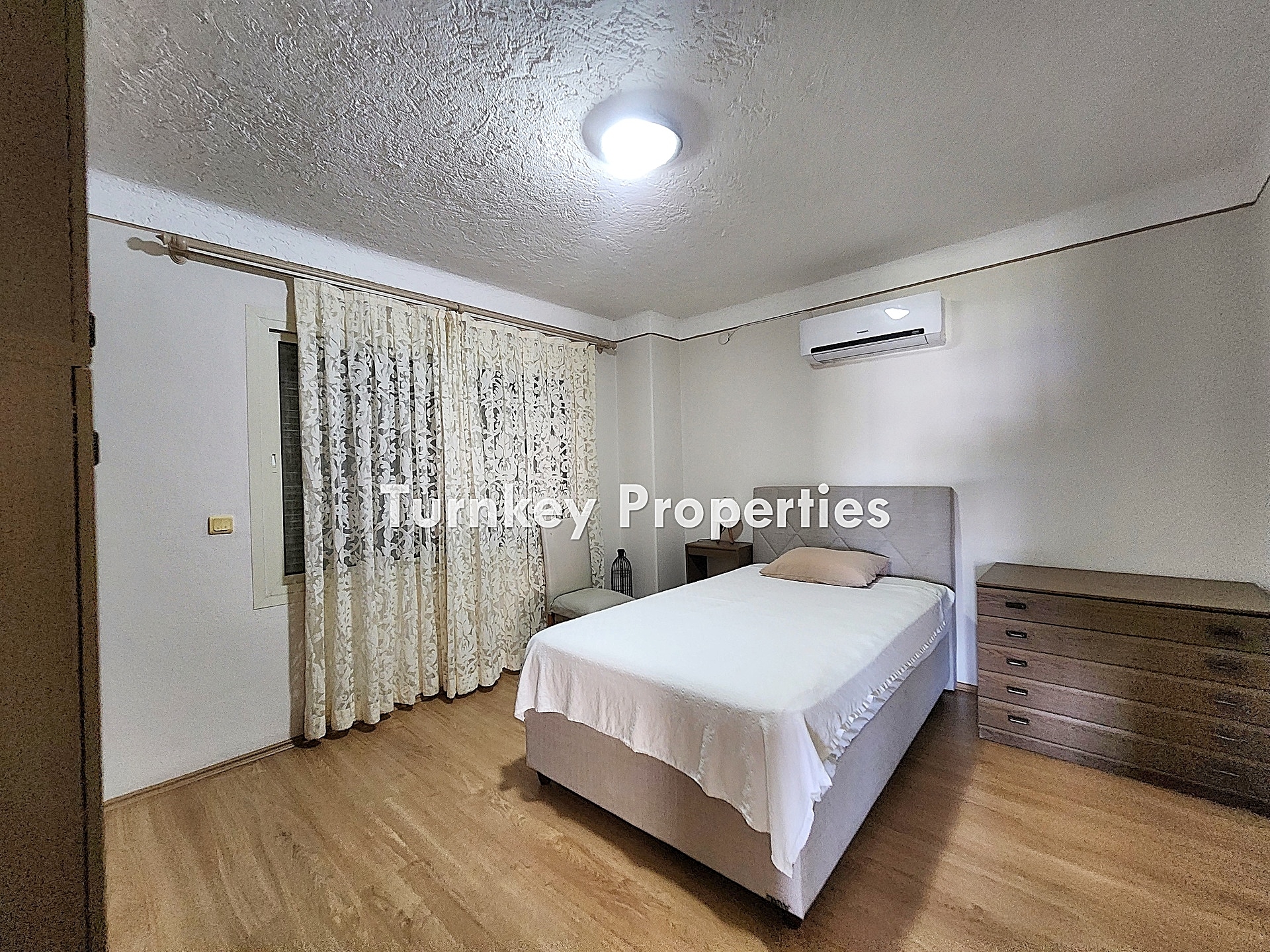 Bodrum Gündoğan Satılık Villa Eşsiz Deniz Manzaralı Geniş Bahçe