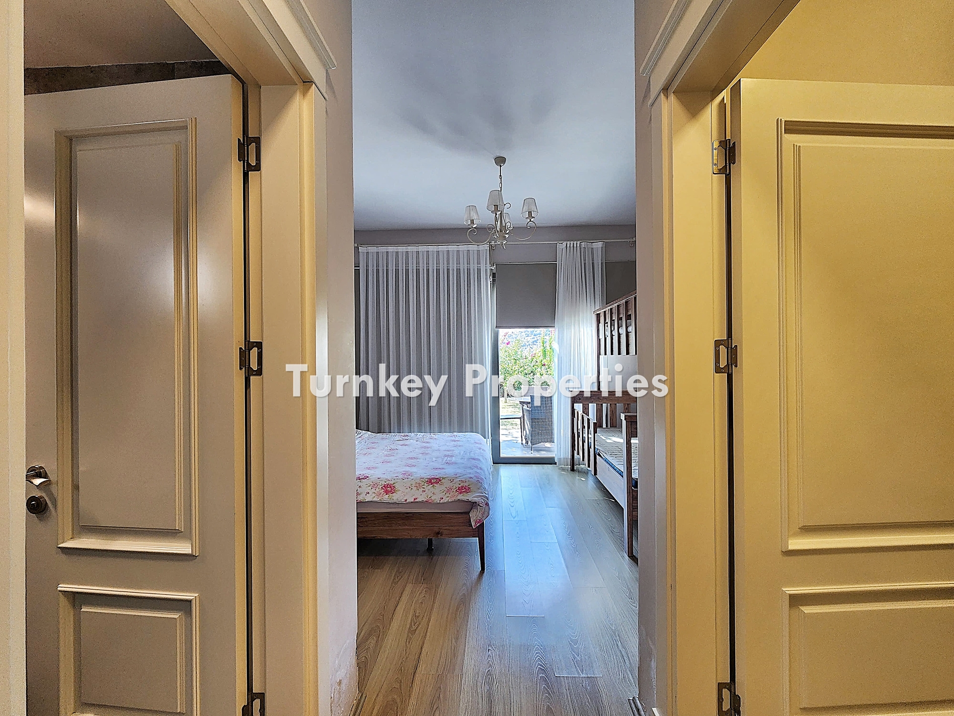 Bodrum Yalıkavak Satılık Villa Bahçeli Özel Havuzlu Ferah Yaşam