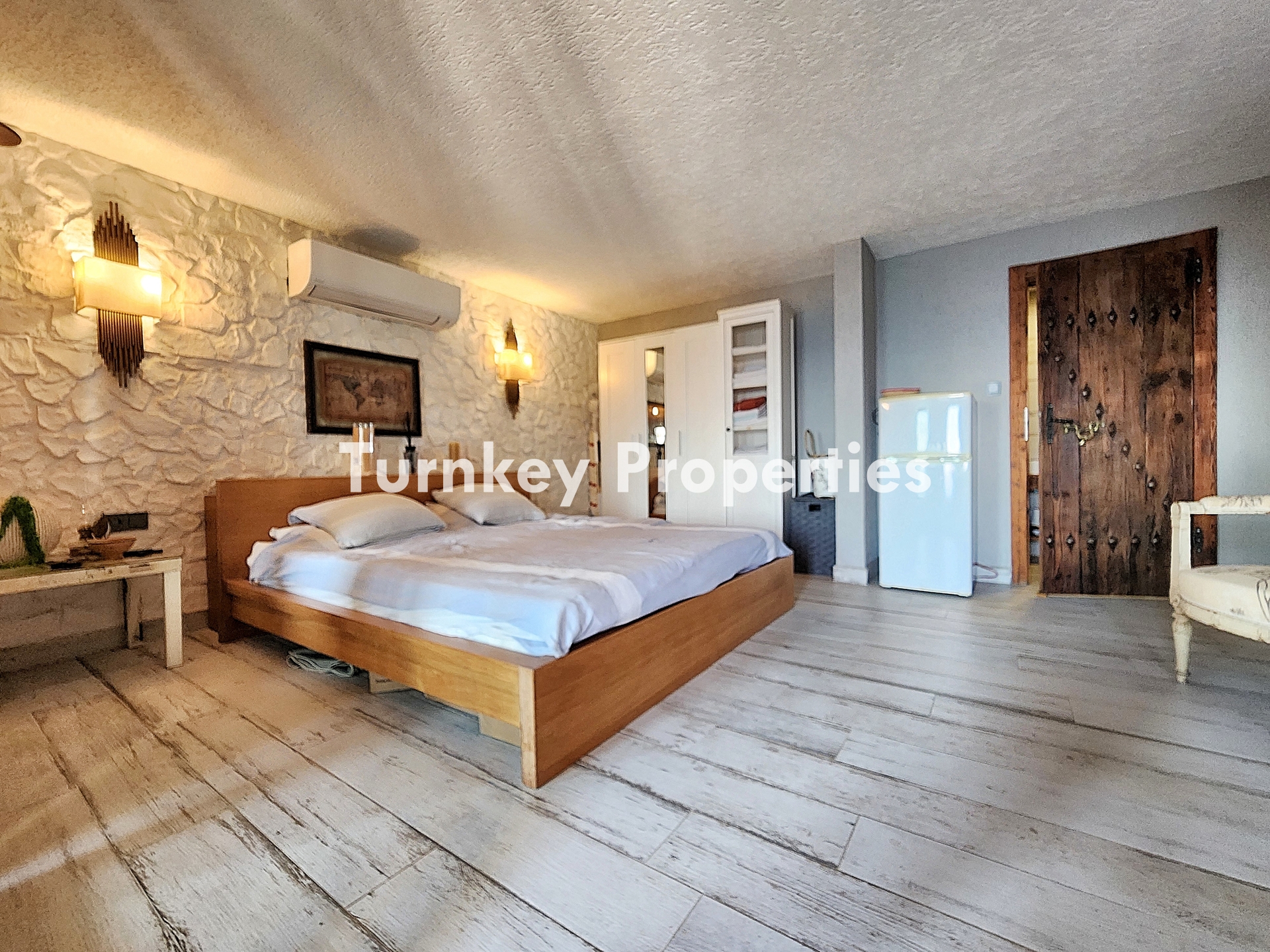 Bodrum Gümüşlük Satılık Villa Yunan Adaları ve Gün Batımı Manzara