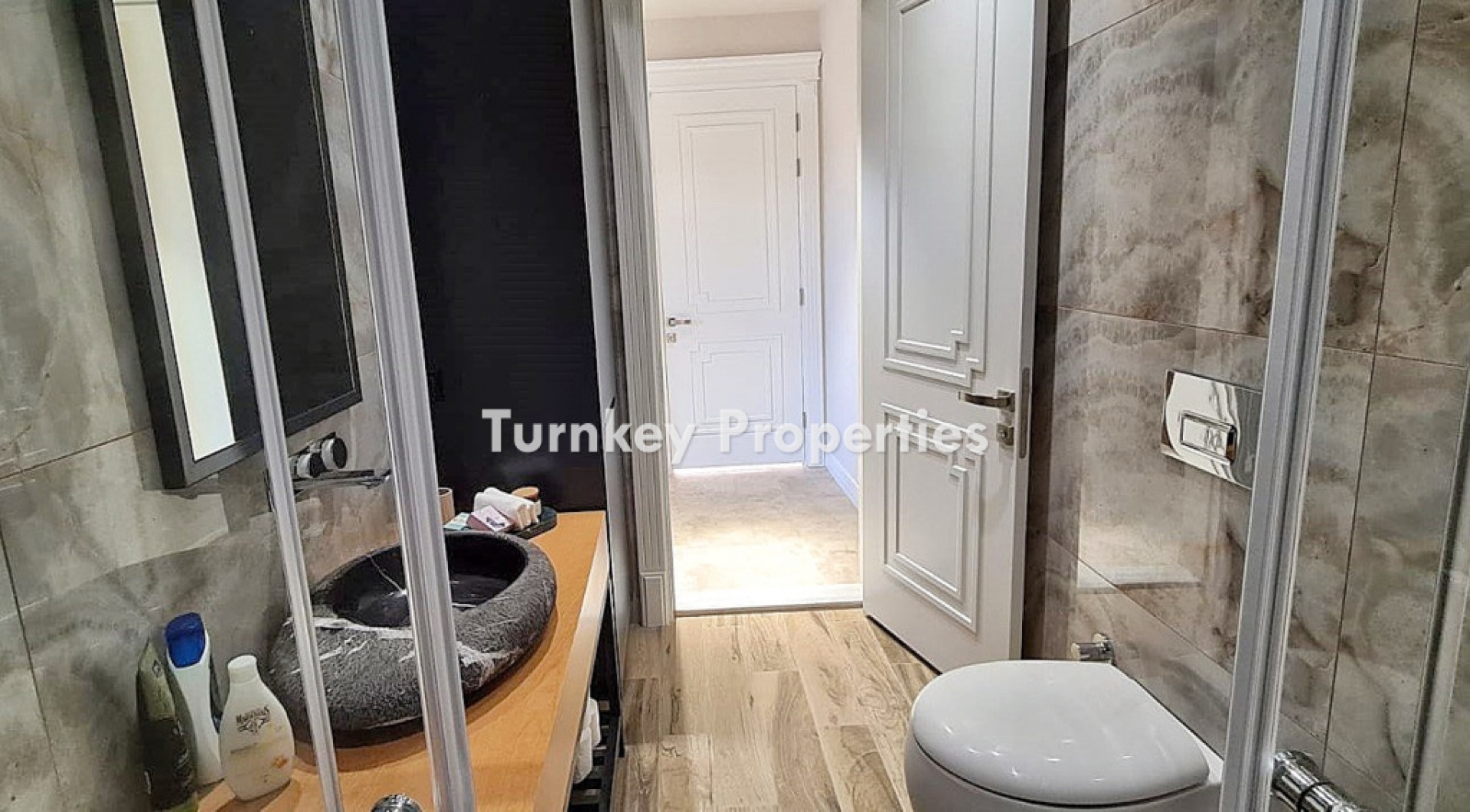 Yalıkavak Satılık Taş Villa Özel Havuzlu Marinaya Yürüme Mesafesi