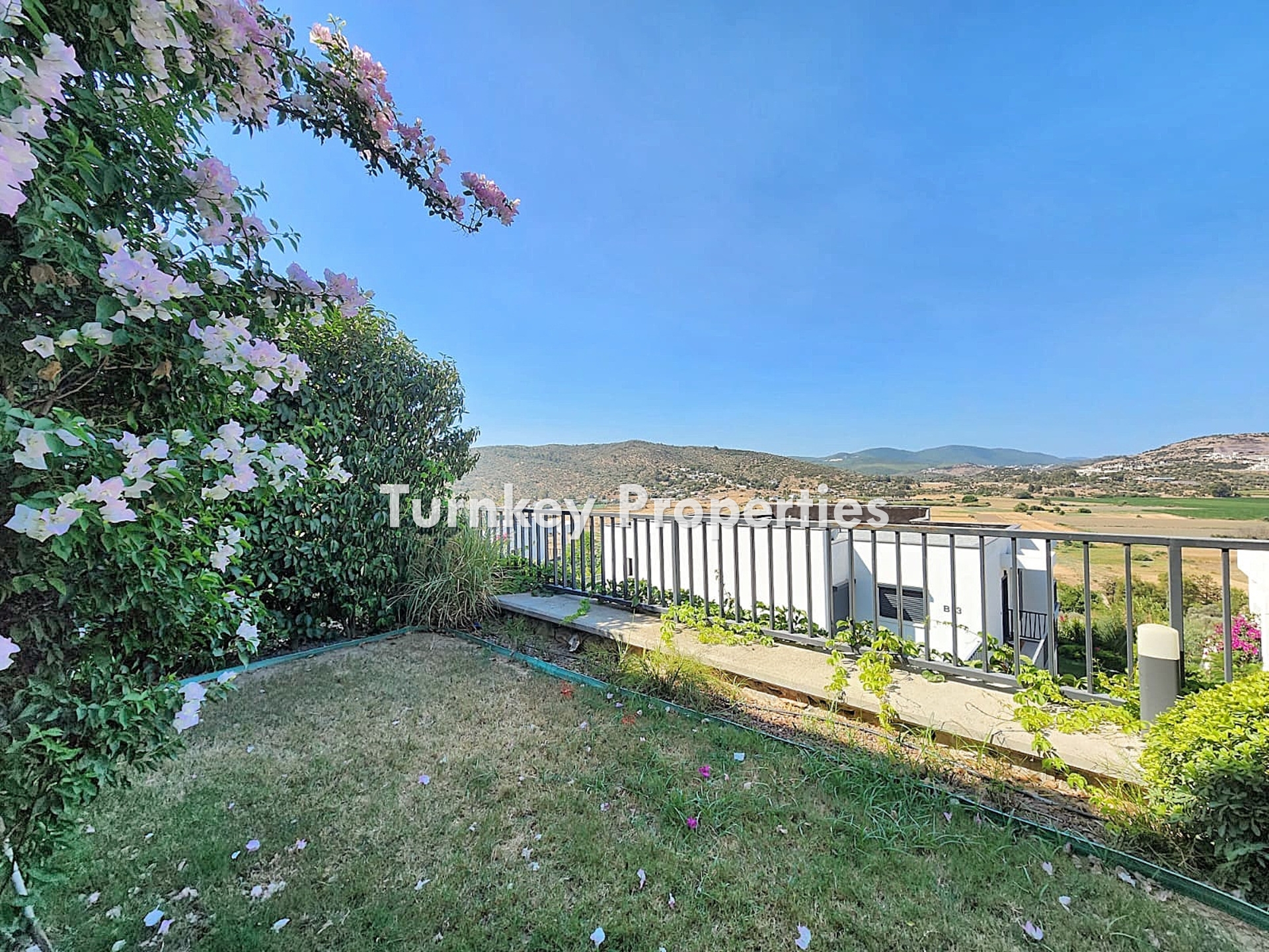 Dörttepe Dream Village Satılık Bahçeli Dubleks Villa Site İçinde