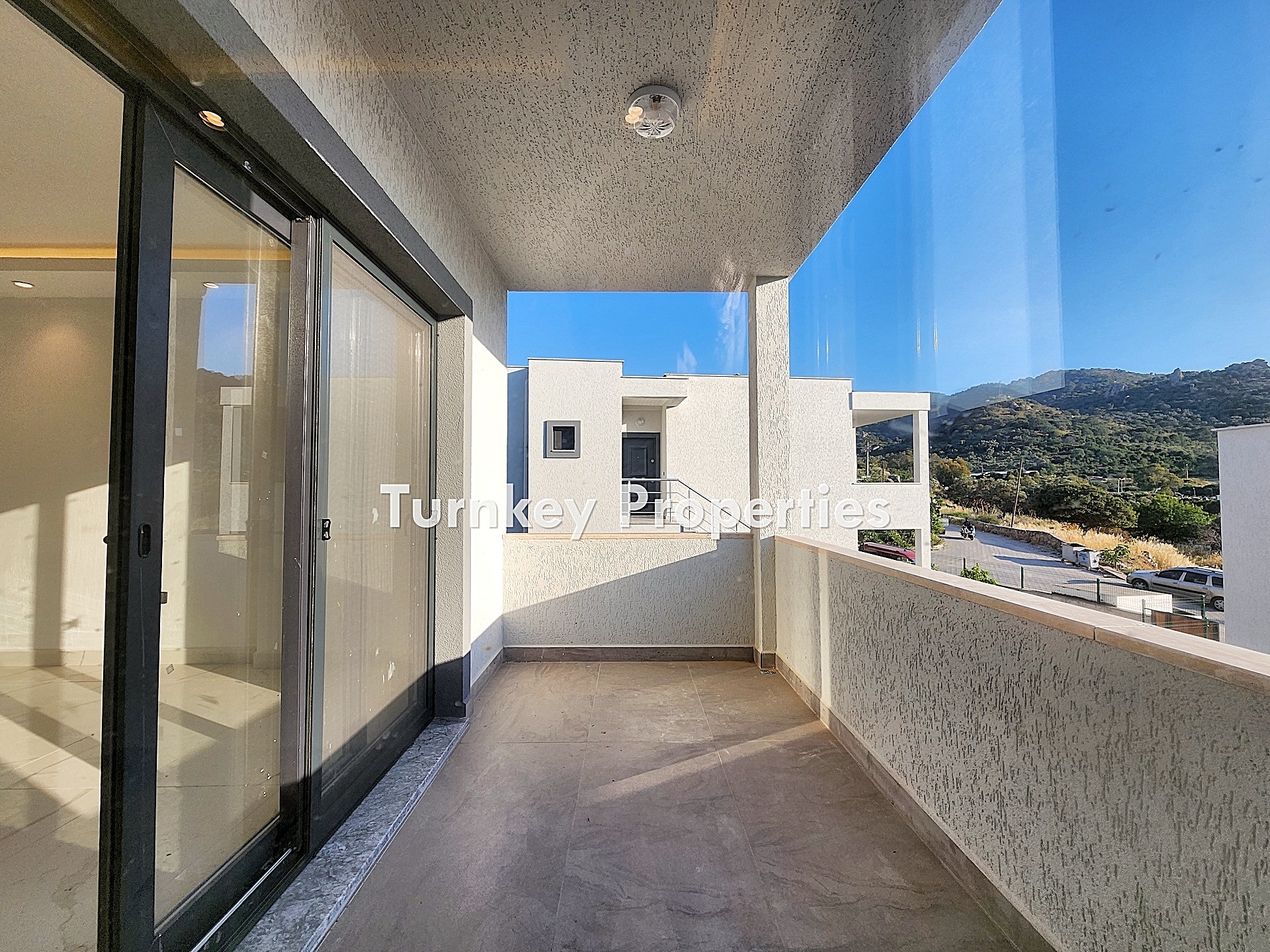 Gündoğan Merkezde Satılık Özel Tasarımlı Daire