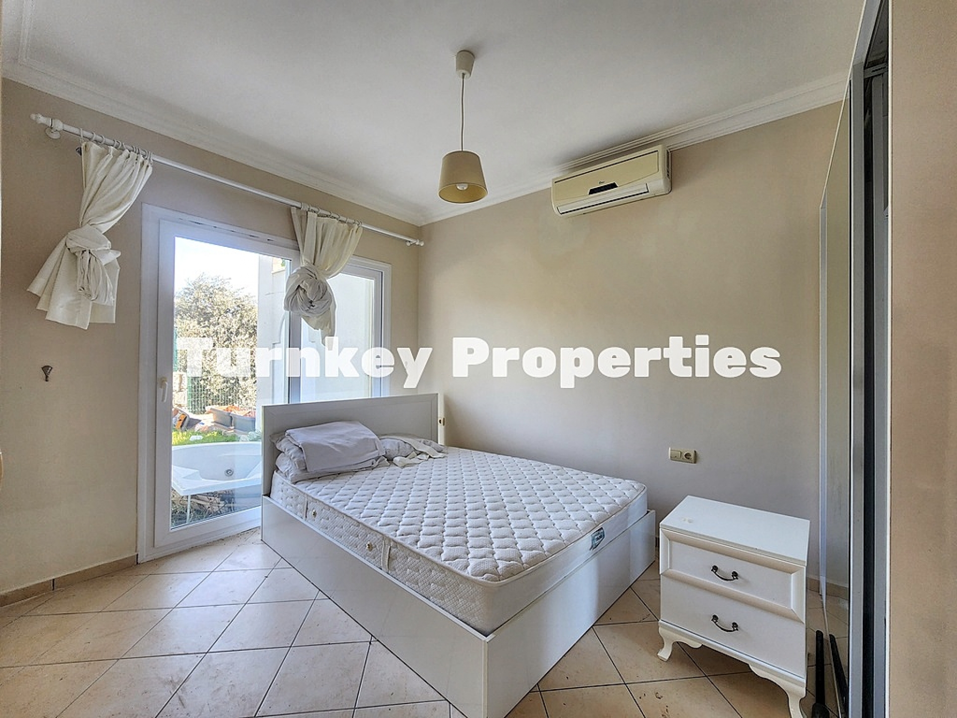 Dörttepe'de Satılık Bahçe Katı – Doğa ile İç İçe Yaşam, Yüksek Kira Getirisi