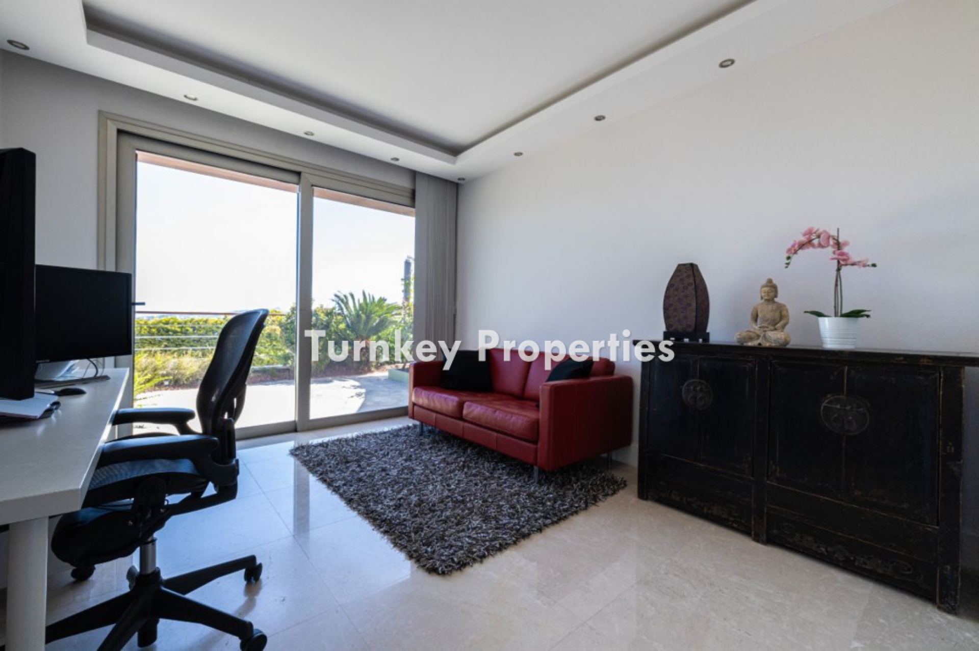 Yalıkavak Satılık Villa Marina Manzaralı Çift Girişli Modern Stil