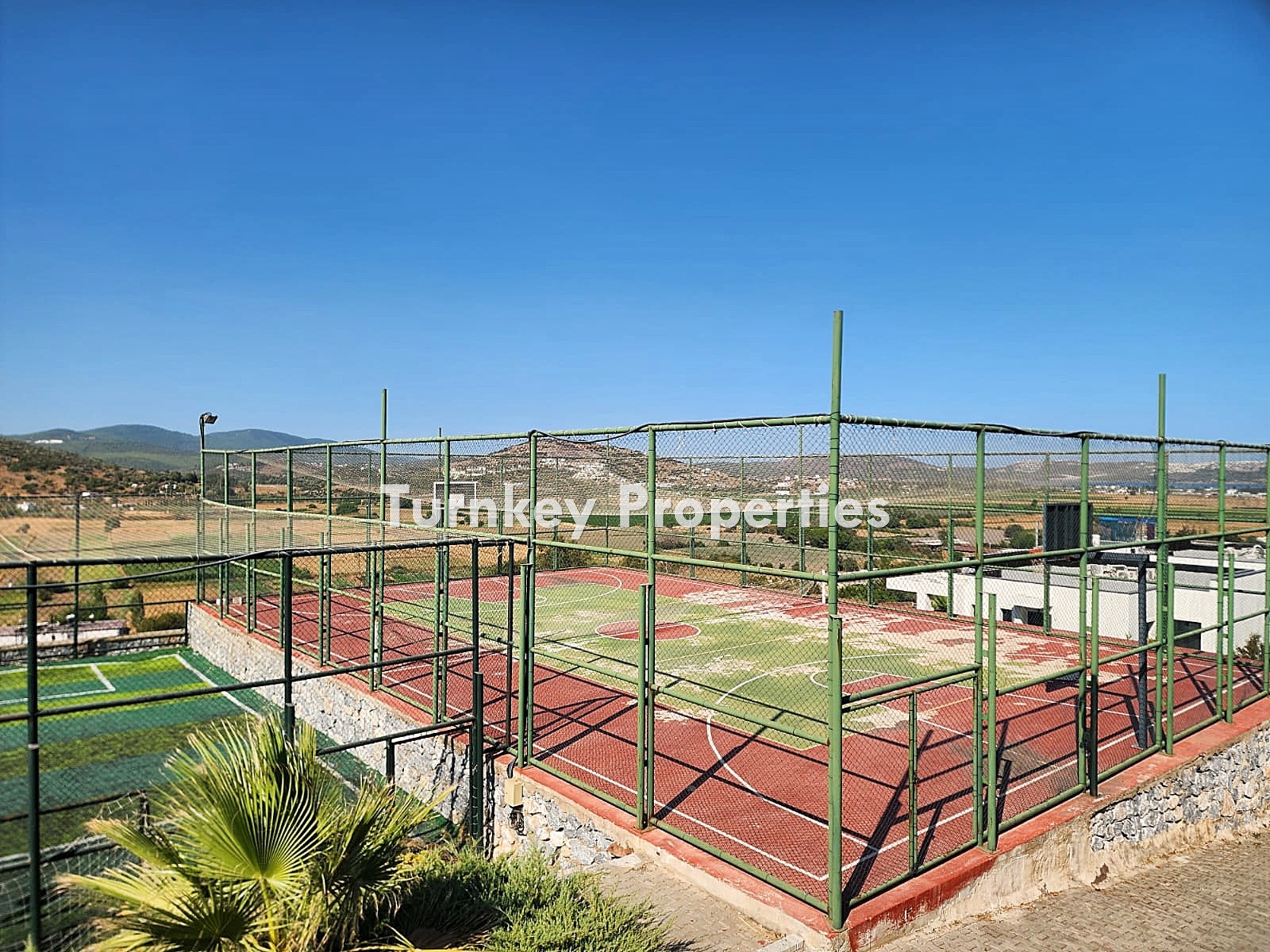 Dörttepe Dream Village Satılık Bahçeli Dubleks Villa Site İçinde