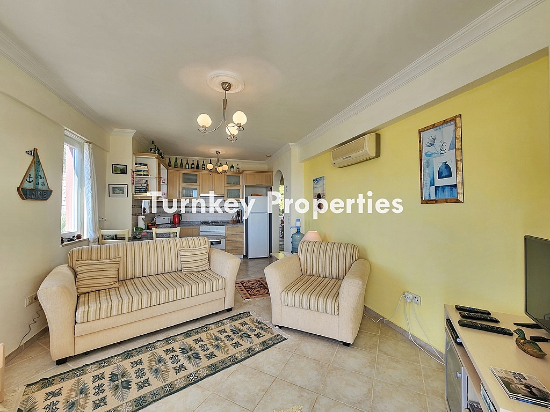 Boğaziçi Satılık Daire Flamingo Gölü Manzaralı Site İçinde