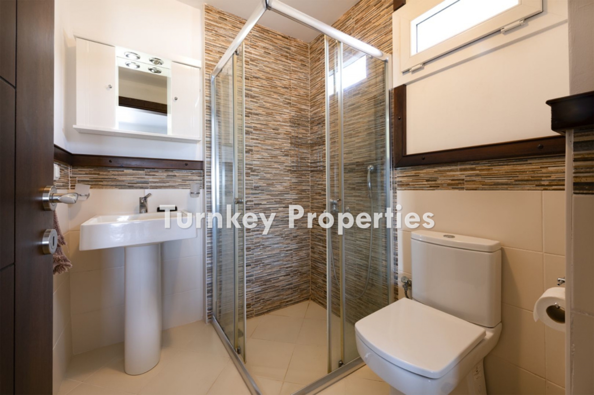 Gümüşlük Satılık Villa Deniz Manzaralı Özel Havuzlu Bahçeli