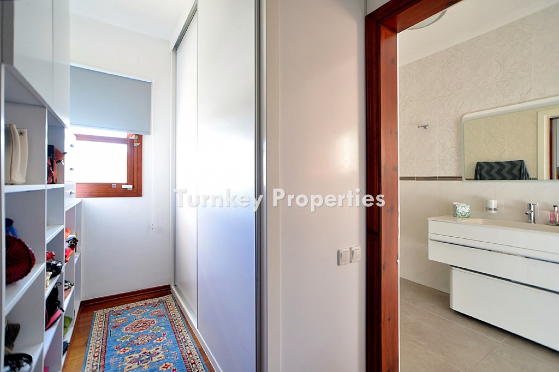 Yalıkavak'ta Satılık Lüks Villa, Özel Havuzlu, Bahçeli, Deniz Manzaralı