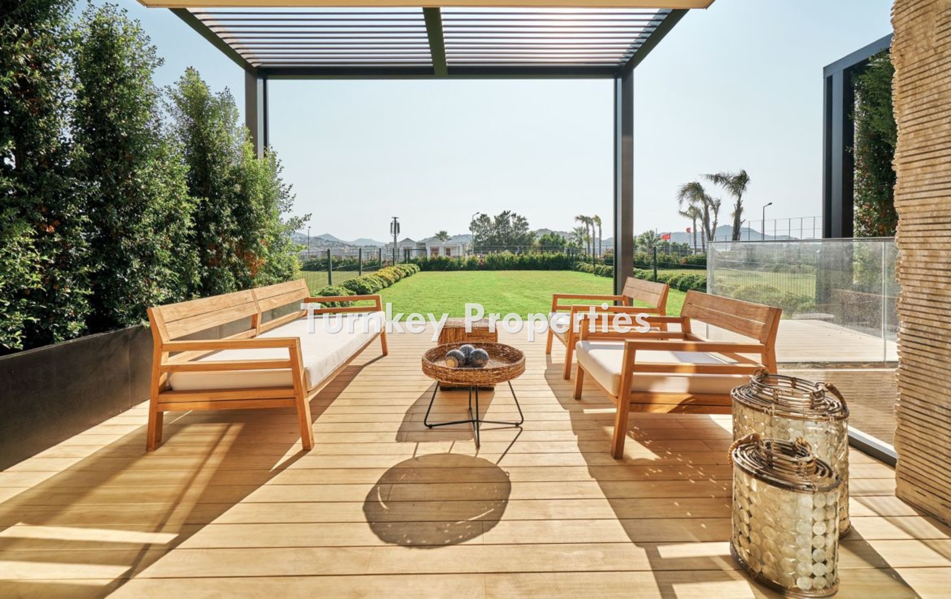 Yalıkavak Satılık Villa Denize Sıfır Özel Plajlı Prestijli Konum