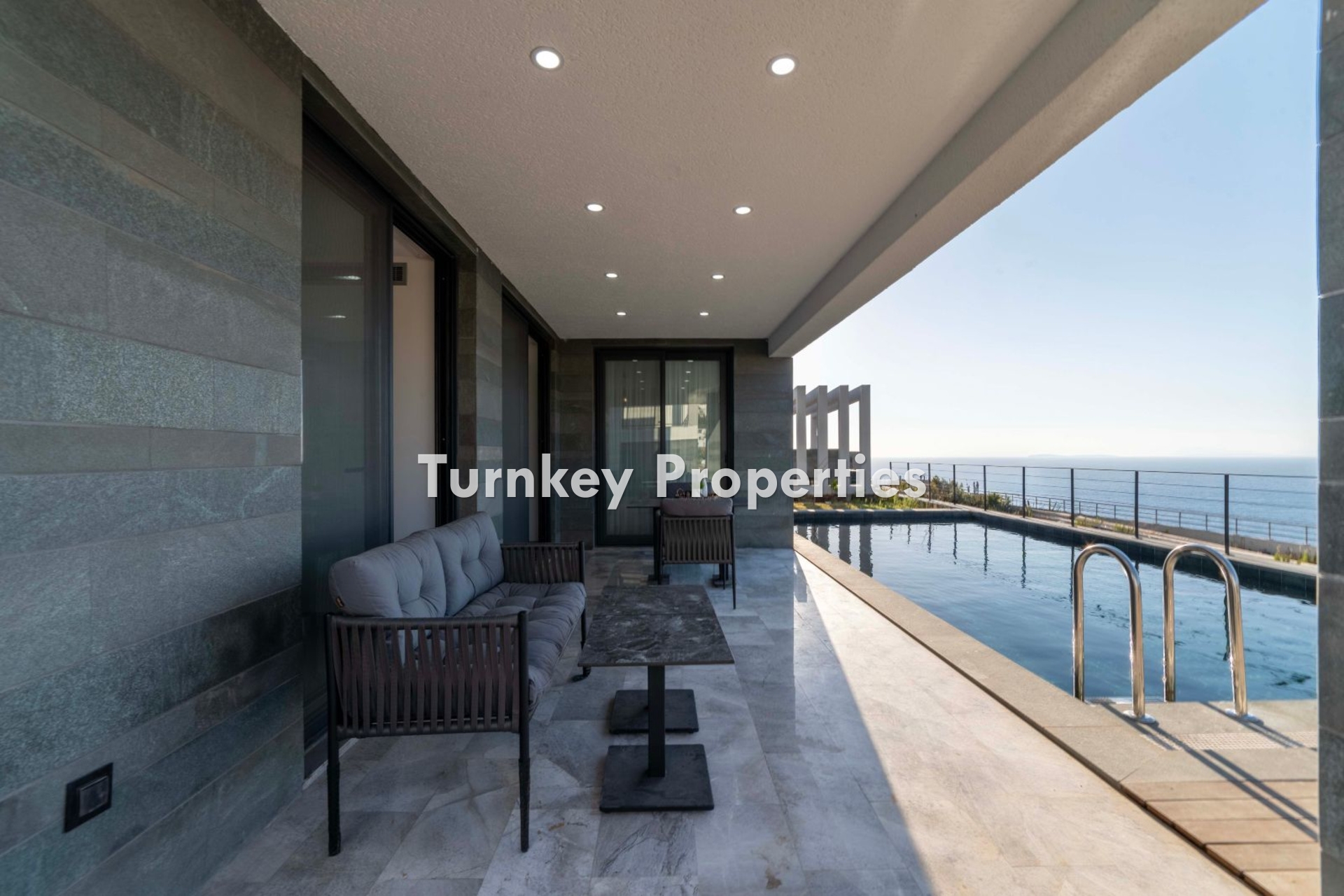 Bodrum Yalıkavak Satılık Villa ve Daire Modern Tasarımlı