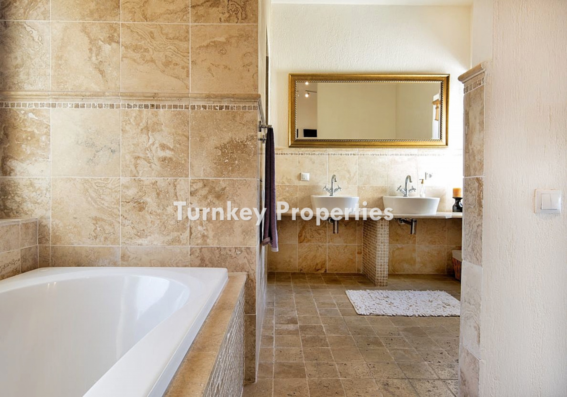 Gündoğan Küçükbük Satılık Villa Özel Havuzlu Deniz Manzaralı