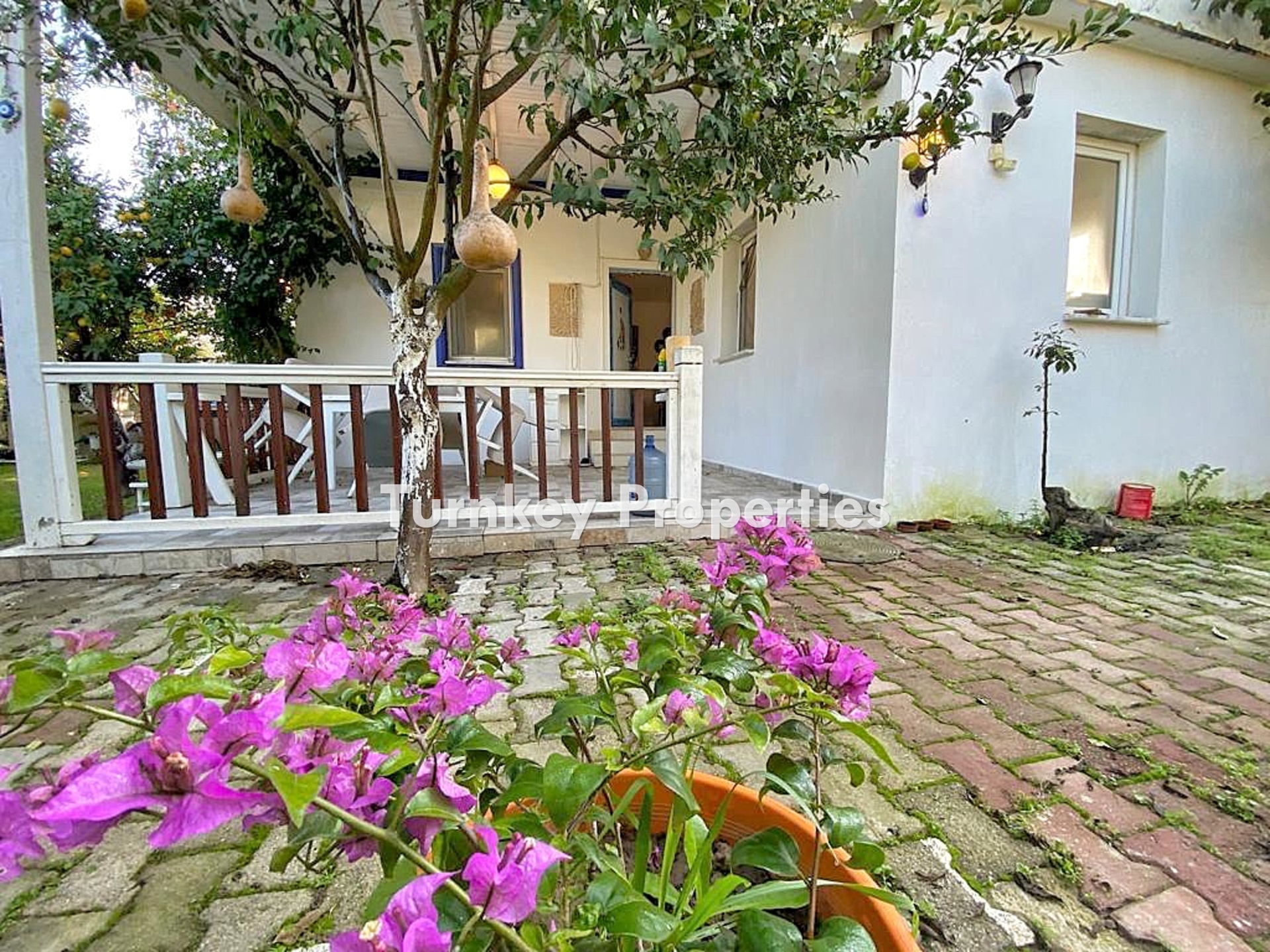 Gündoğan Satılık Arsa Bahçeli Evli Merkezi Konum Yatırım Getirili