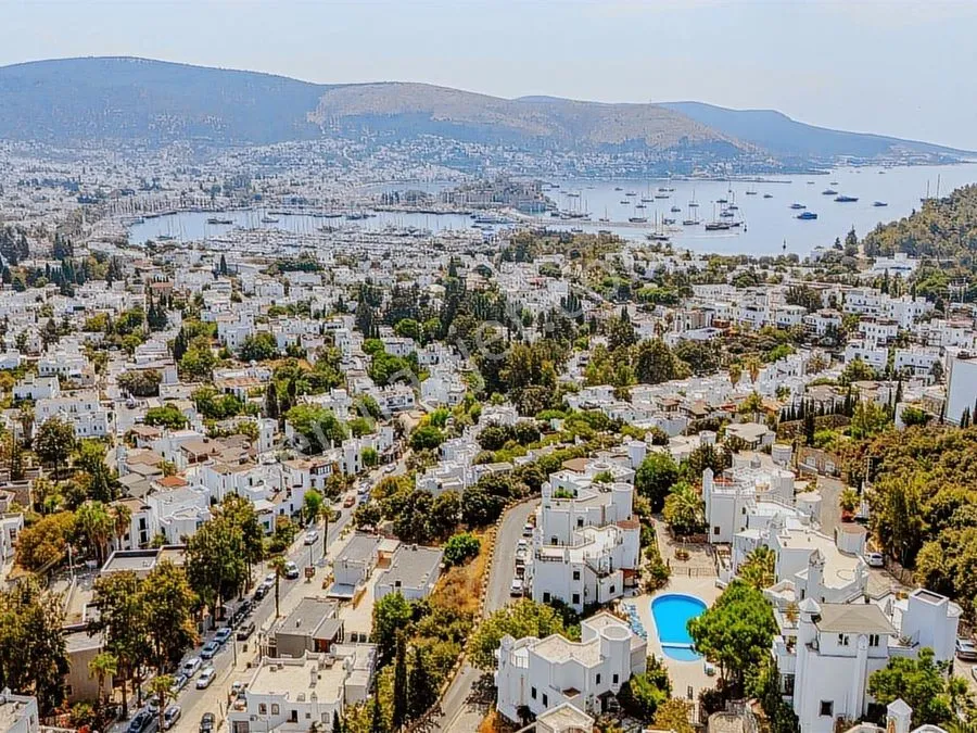 Bodrum Satılık Daire Fırsatları: Deniz Manzaralı ve Yatırımlık Seçenekler