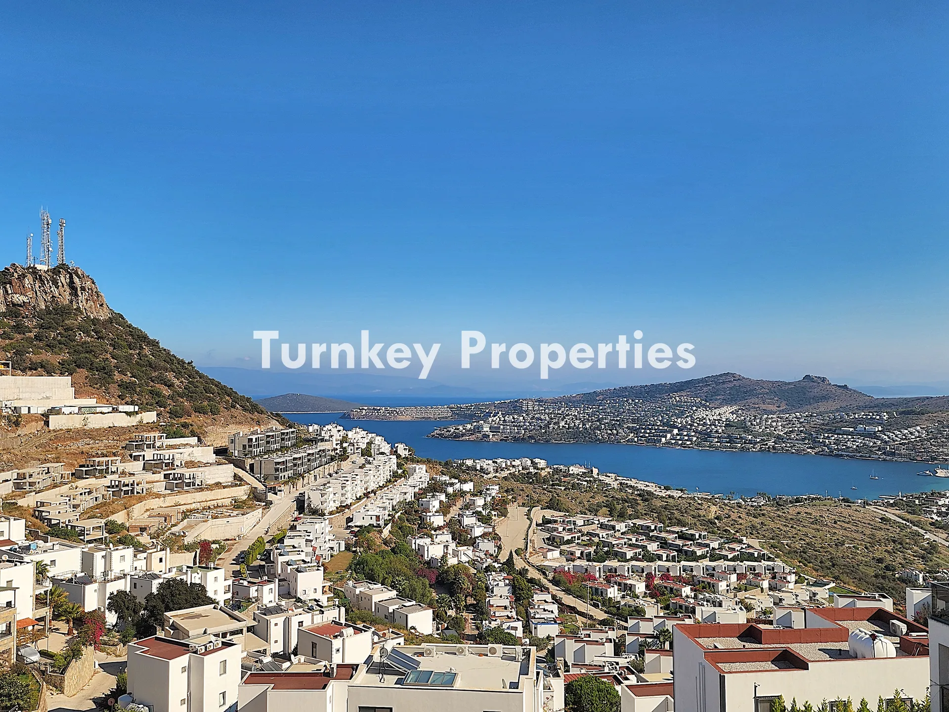 Gündoğan’da Deniz Manzaralı Tripleks Villa: Geniş Bahçeli ve Prestijli Yaşam Fırsatı