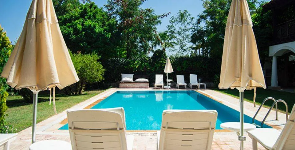 Bodrum’un Güneşi ve Tuzuna Karşı Villa Bakım Rehberi