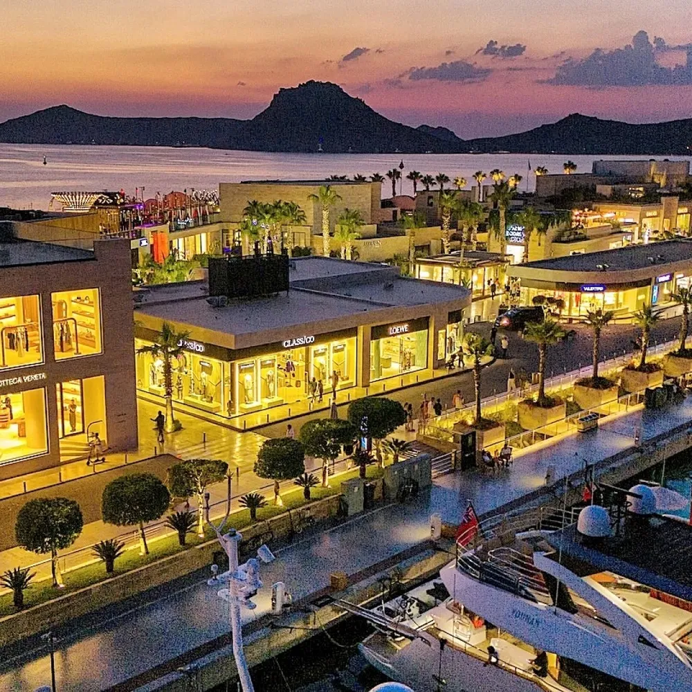 Bodrum’un Prestijli Yat Limanı: Yalıkavak Marina