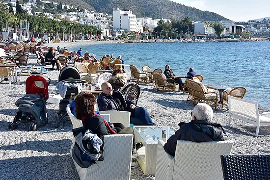 Bodrum’da Yaşamak: Kartpostalların Arkasındaki Gerçekler
