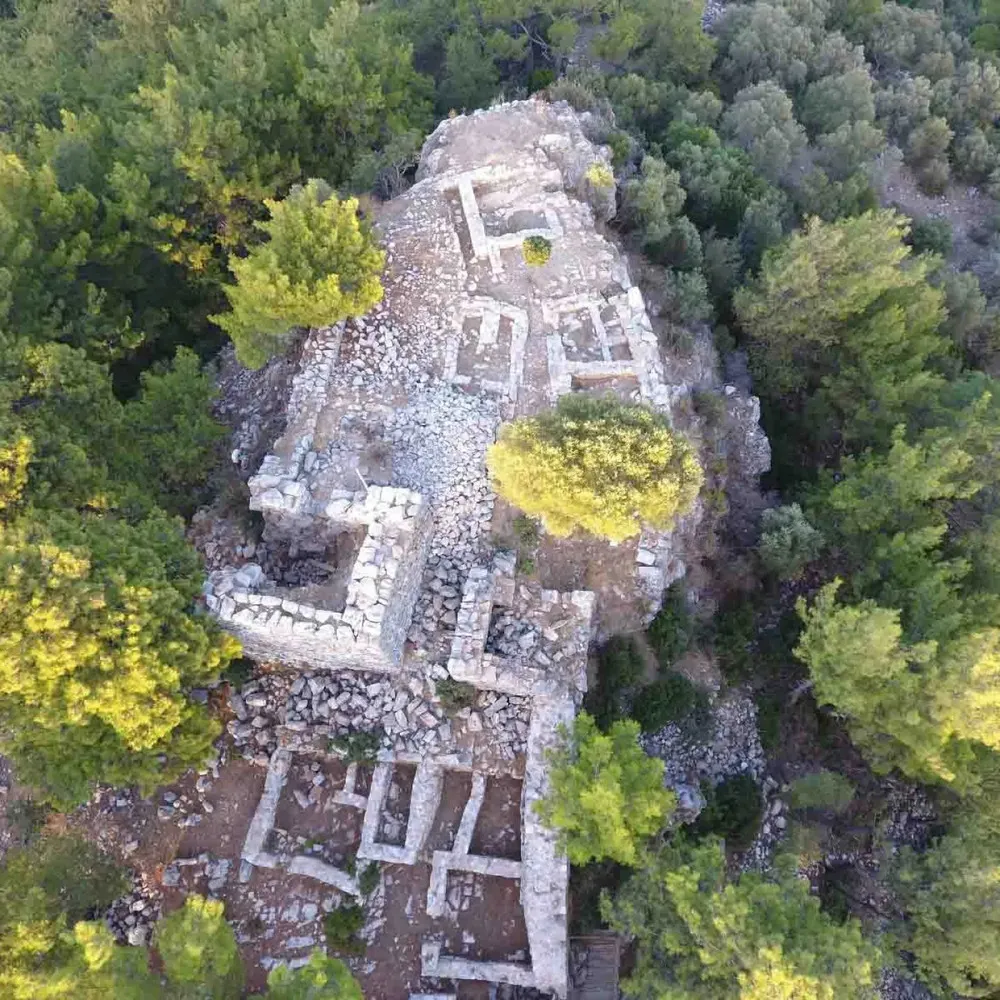 Konacık’ta Tarihi Bir Yolculuk - Pedasa Kalesi ve Çevresindeki Güzellikler